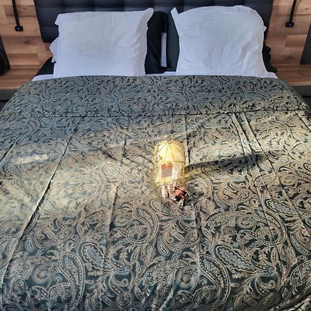 Akwaba Chez Ouli Hotel Levens Kültér fotó